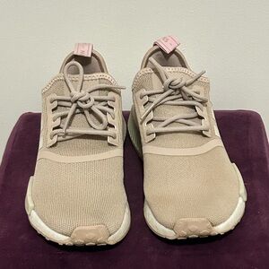 Adidas NMD_R1 Wonder Taupe Paisley W